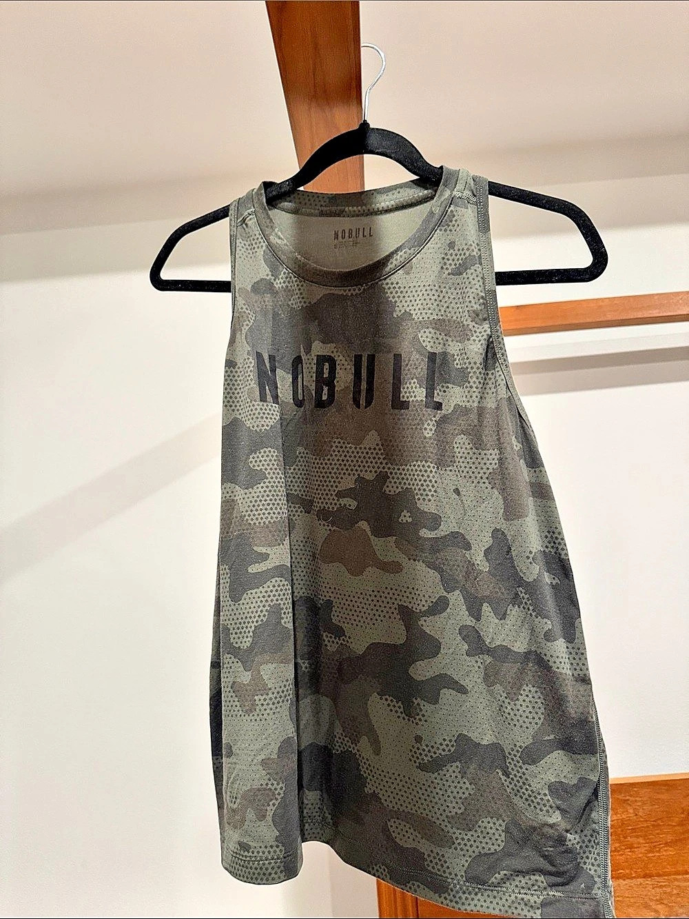 Nobull Women’s Camo Tank Top Size Small Like New